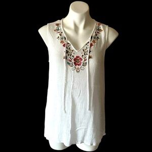 Eyeshadow Women’s White Floral Boho Embroidered Sleeveless Blouse Size Large